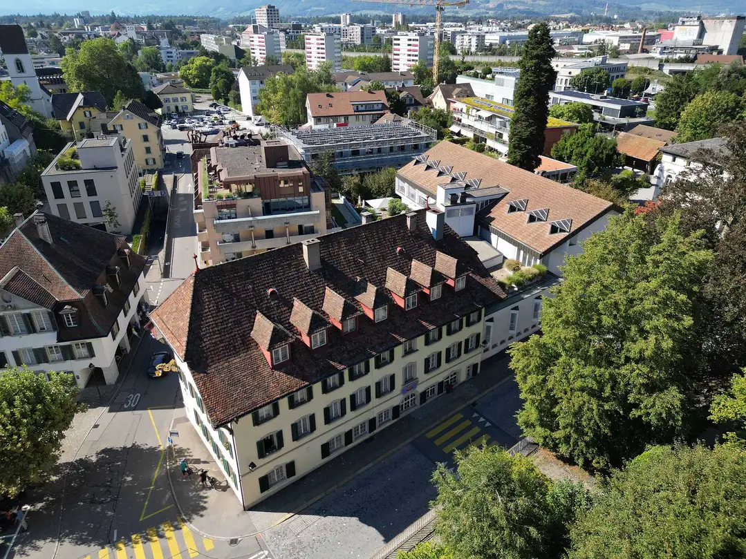 Zurückhaltend im Stil. Klar im Profil.