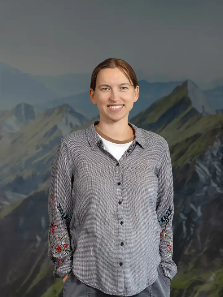 Olga Exter